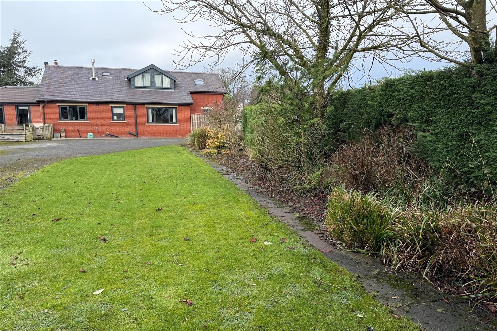 Holker Lane, Leyland